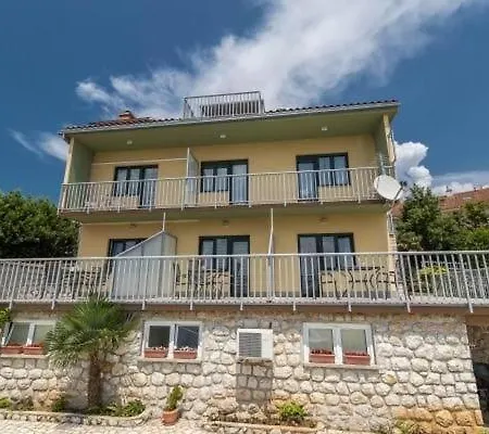 In With Sea View, Terrace, Air Conditioning, Wi-fi Appartamento Crikvenica