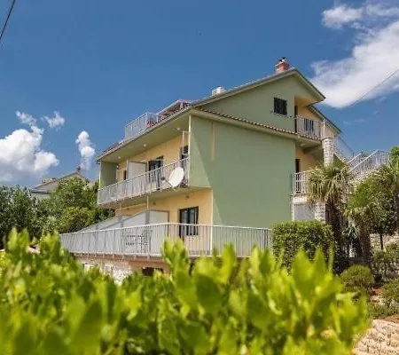 In With Sea View, Terrace, Air Conditioning, Wi-fi Apartment Crikvenica